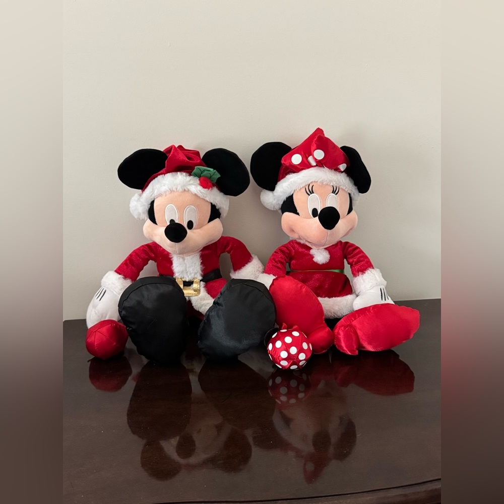 NWT Walt Disney World Parks Santa 15" Mickey And Minnie Christmas Plush Set